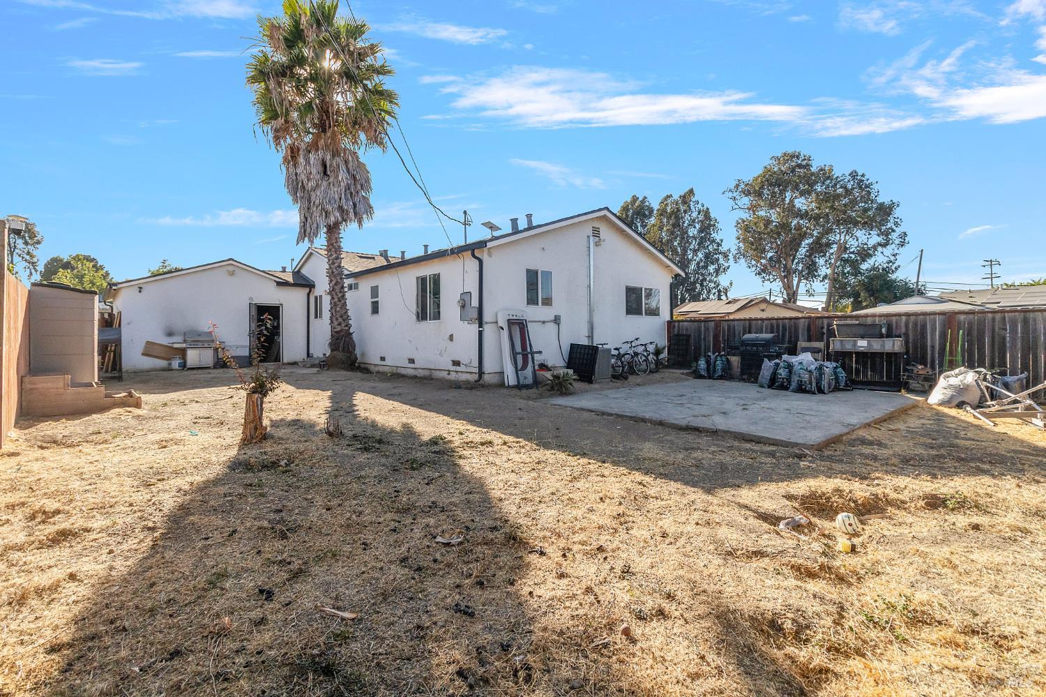 Detail Gallery Image 31 of 33 For 1990 Griffin Dr, Vallejo,  CA 94589 - 3 Beds | 2 Baths