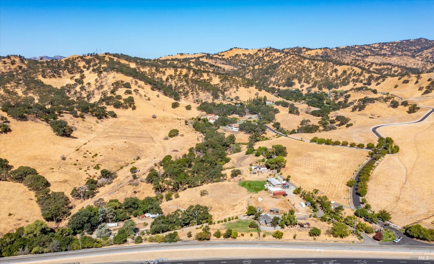 Detail Gallery Image 24 of 38 For 3523 Blue Mountain Dr, Fairfield,  CA 94534 - – Beds | – Baths