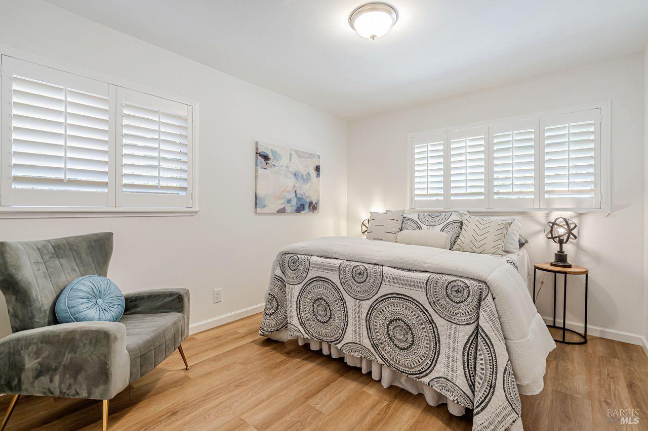 Detail Gallery Image 22 of 38 For 2180 Las Gallinas Ave, San Rafael,  CA 94903 - 3 Beds | 2 Baths
