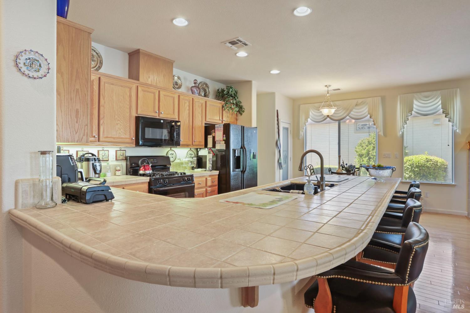 Detail Gallery Image 22 of 47 For 409 Laurel Pl, Rio Vista,  CA 94571 - 2 Beds | 2 Baths