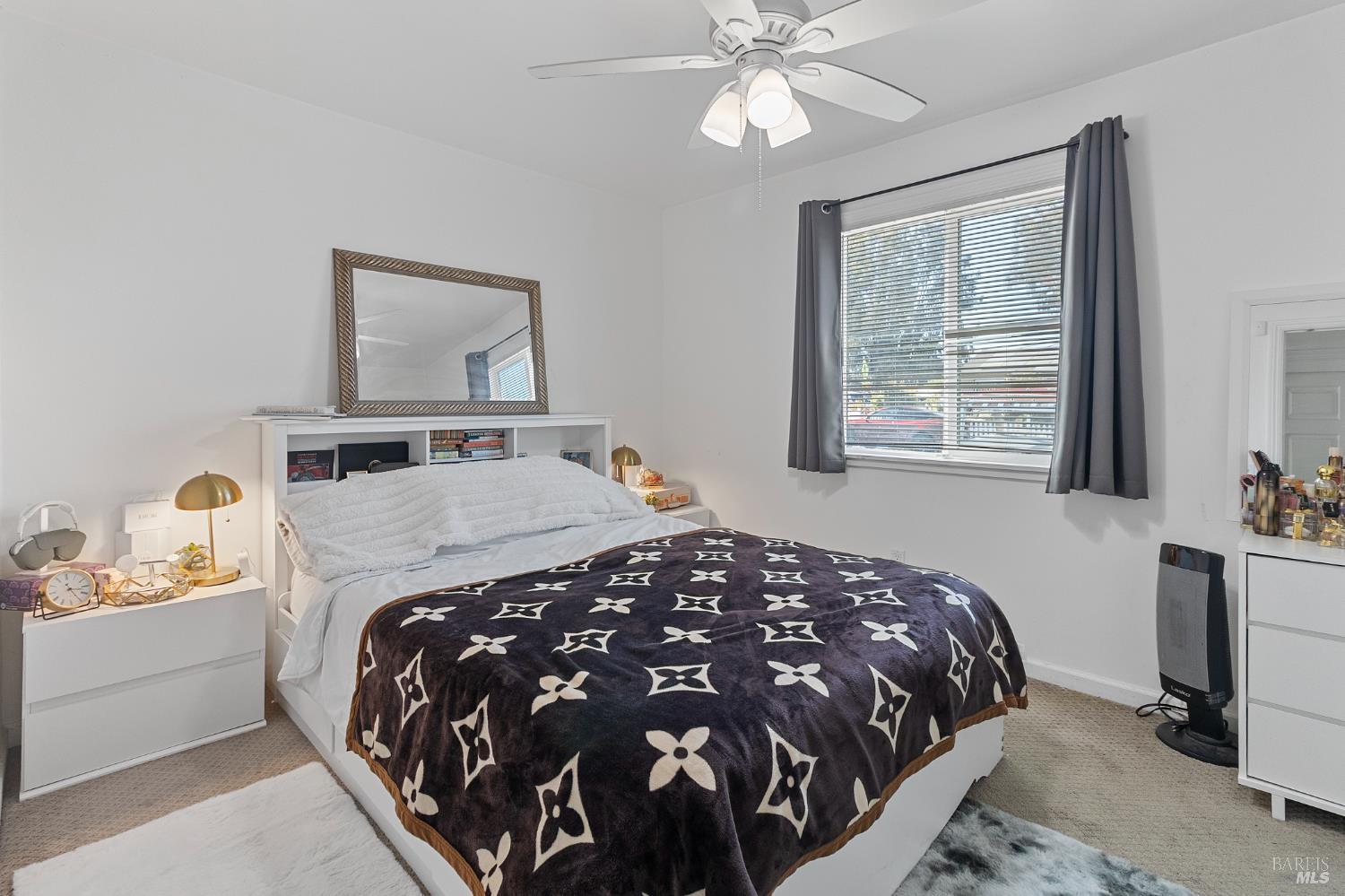 Detail Gallery Image 8 of 33 For 1990 Griffin Dr, Vallejo,  CA 94589 - 3 Beds | 2 Baths