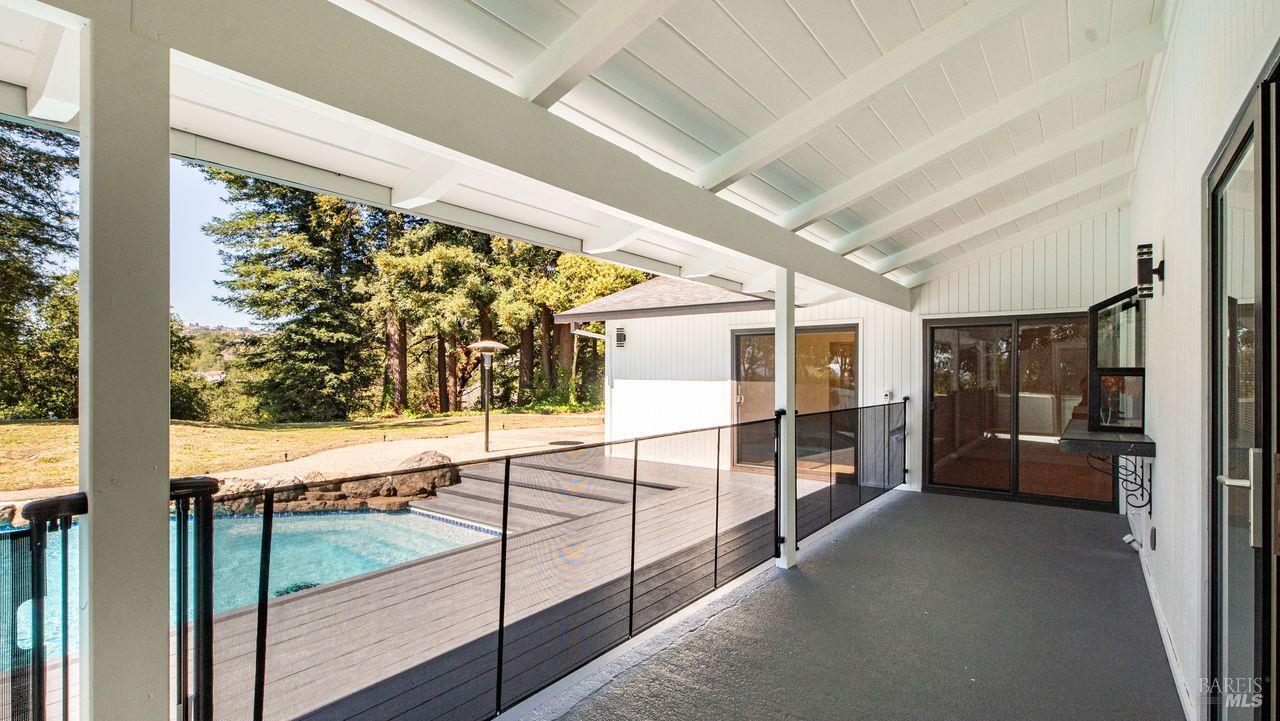Detail Gallery Image 42 of 70 For 3351 Miraloma Dr, Santa Rosa,  CA 95404 - 4 Beds | 3 Baths