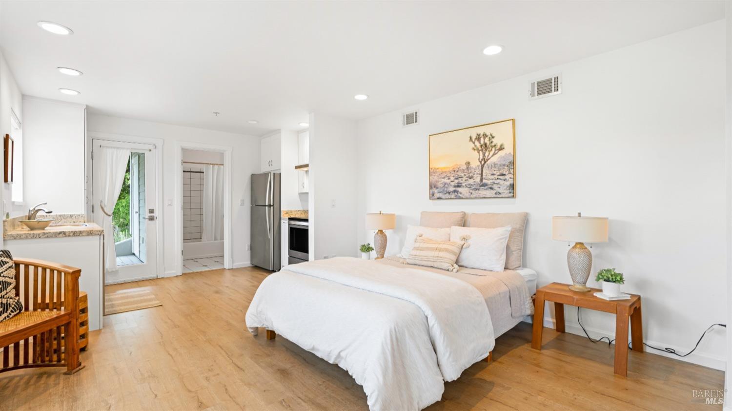 Detail Gallery Image 43 of 75 For 55 Wildwood Ln, Novato,  CA 94947 - 4 Beds | 4/1 Baths