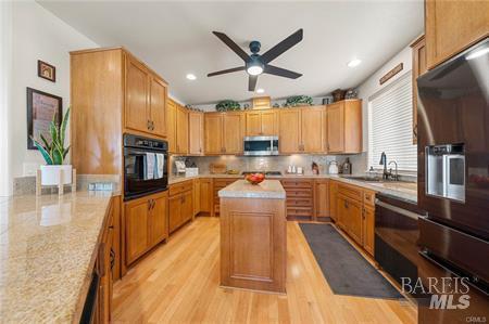 Detail Gallery Image 8 of 50 For 5611 Cherokee Dr, Kelseyville,  CA 95451 - 2 Beds | 2/1 Baths