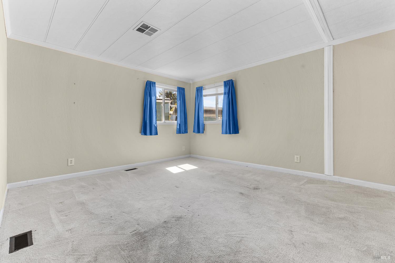 Detail Gallery Image 16 of 26 For 57 Mulberry Ct, Rohnert Park,  CA 94928 - 2 Beds | 2 Baths