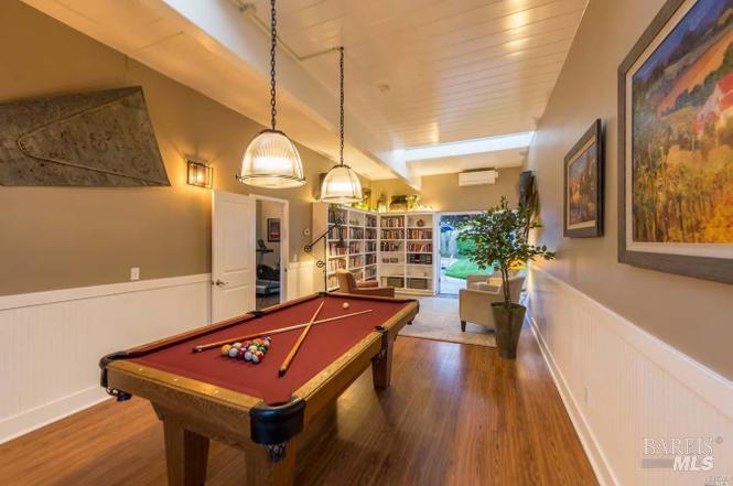 Detail Gallery Image 31 of 33 For 63 Oakwood Dr, Petaluma,  CA 94954 - 3 Beds | 2 Baths