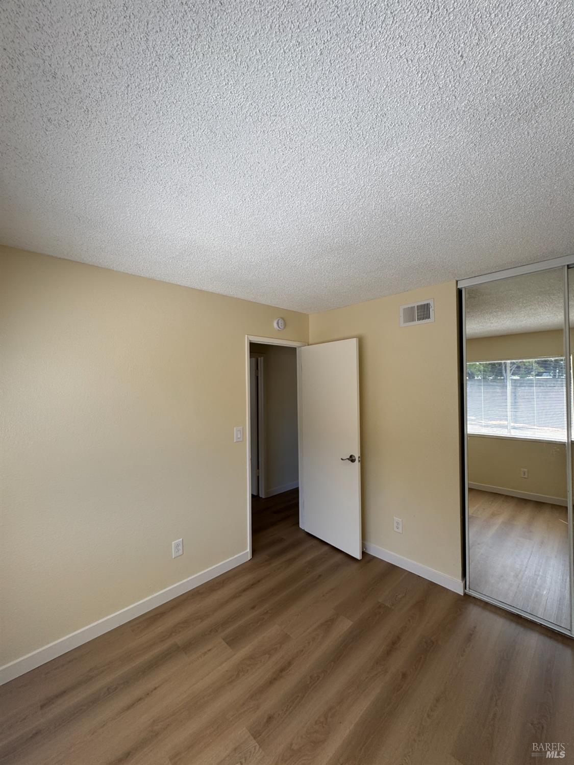 Detail Gallery Image 18 of 58 For 120 Merrimac Ct, Vallejo,  CA 94589 - 3 Beds | 2 Baths