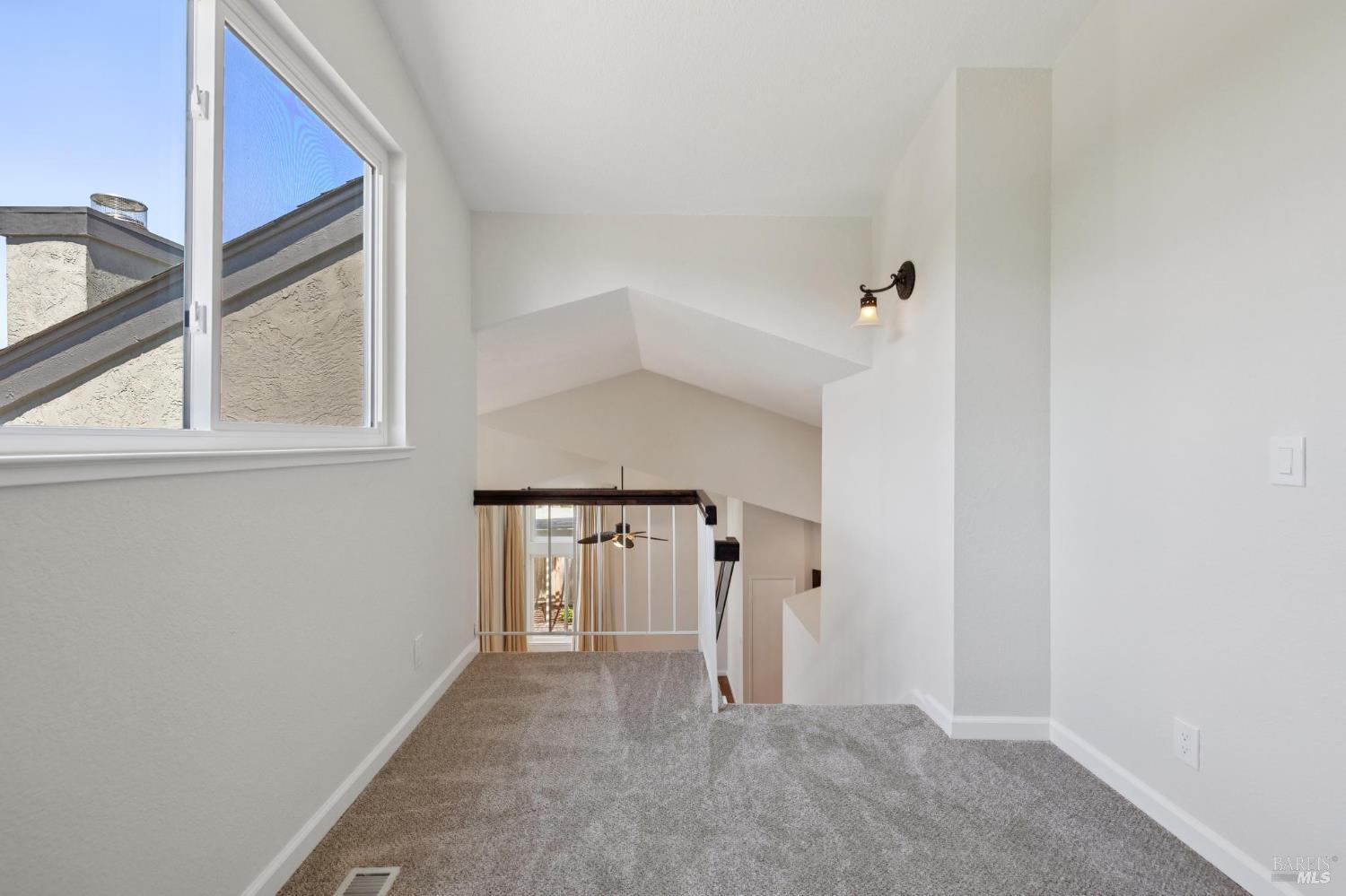 Detail Gallery Image 35 of 82 For 772 Barton Way, Benicia,  CA 94510 - 3 Beds | 2 Baths