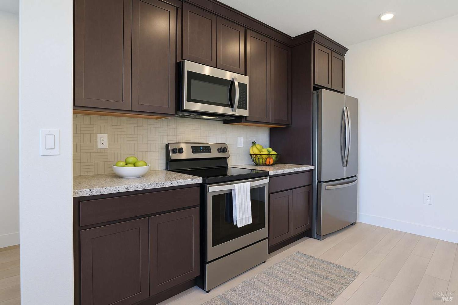 Detail Gallery Image 6 of 28 For 973 Carrol Lot 18 Way, Vacaville,  CA 95687 - 3 Beds | 2 Baths