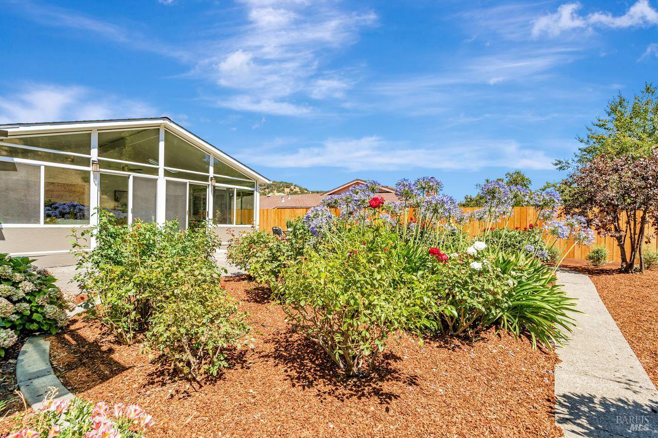 Detail Gallery Image 37 of 38 For 2180 Las Gallinas Ave, San Rafael,  CA 94903 - 3 Beds | 2 Baths