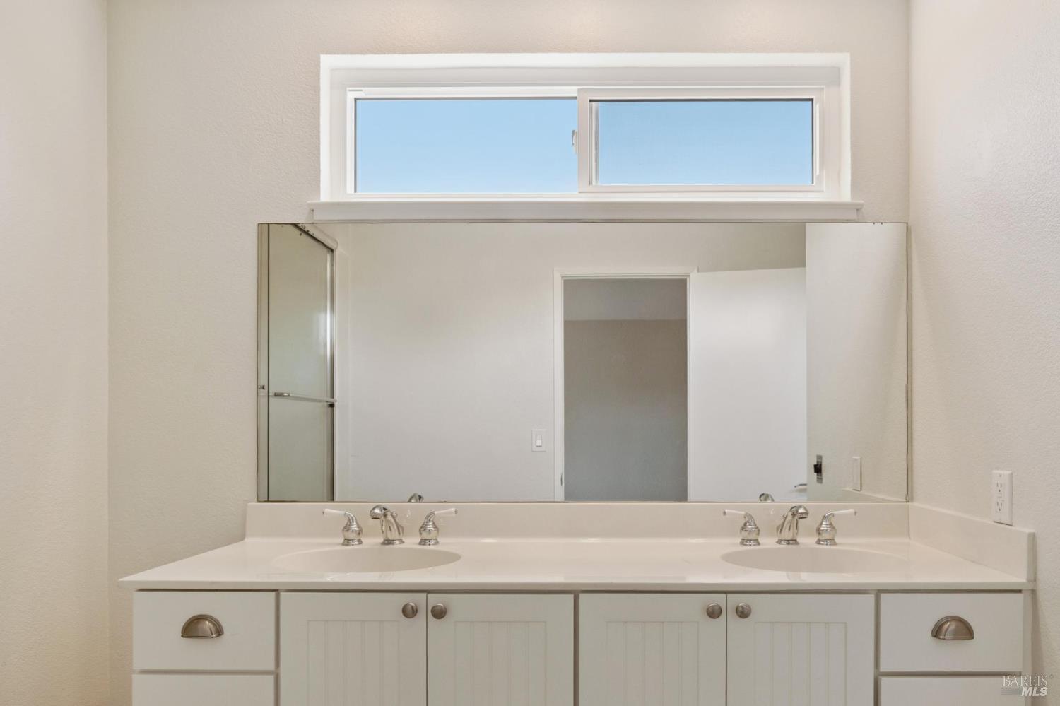 Detail Gallery Image 43 of 82 For 772 Barton Way, Benicia,  CA 94510 - 3 Beds | 2 Baths