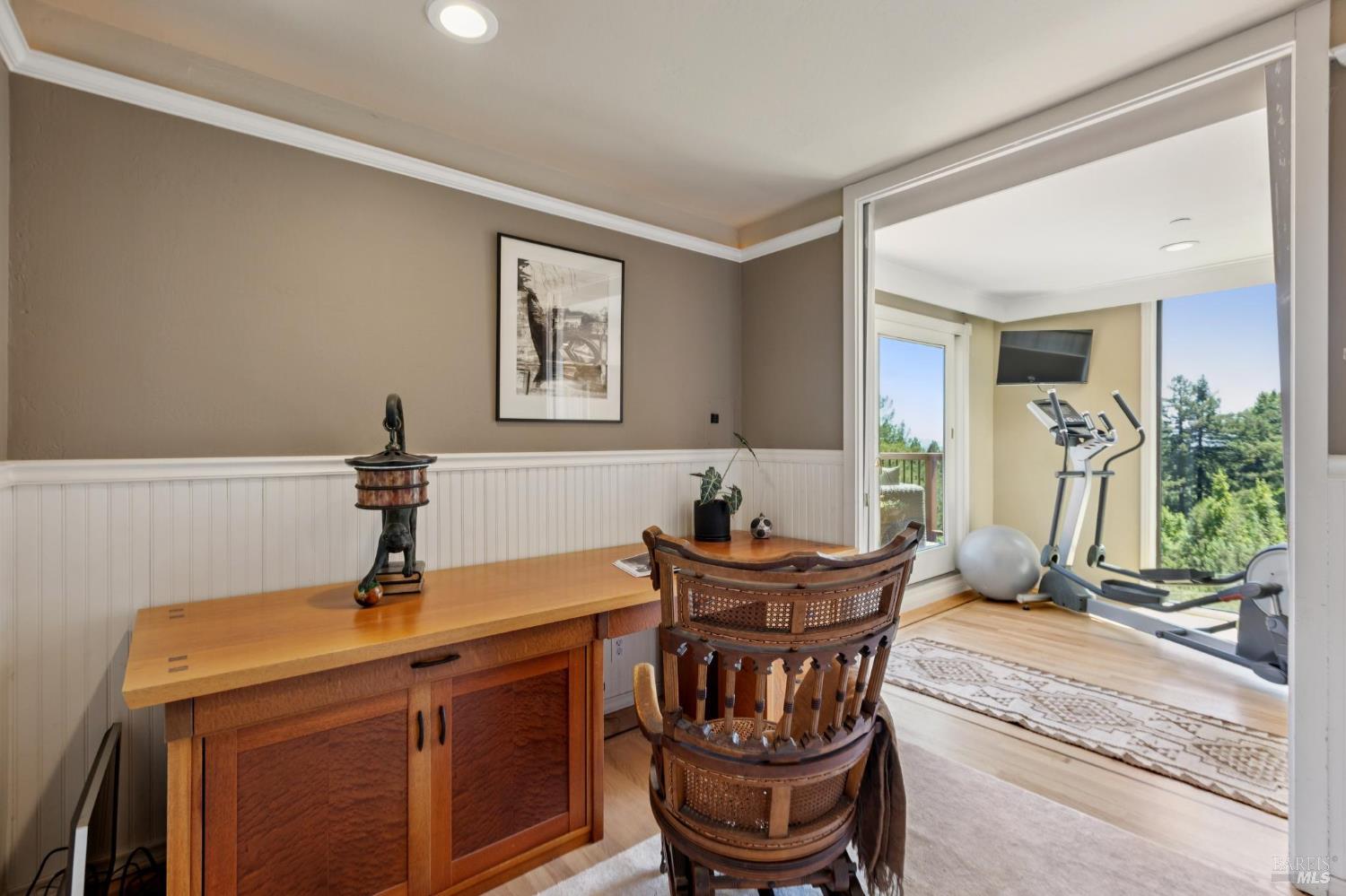 Detail Gallery Image 35 of 60 For 222 Marguerite Ave, Mill Valley,  CA 94941 - 4 Beds | 5 Baths