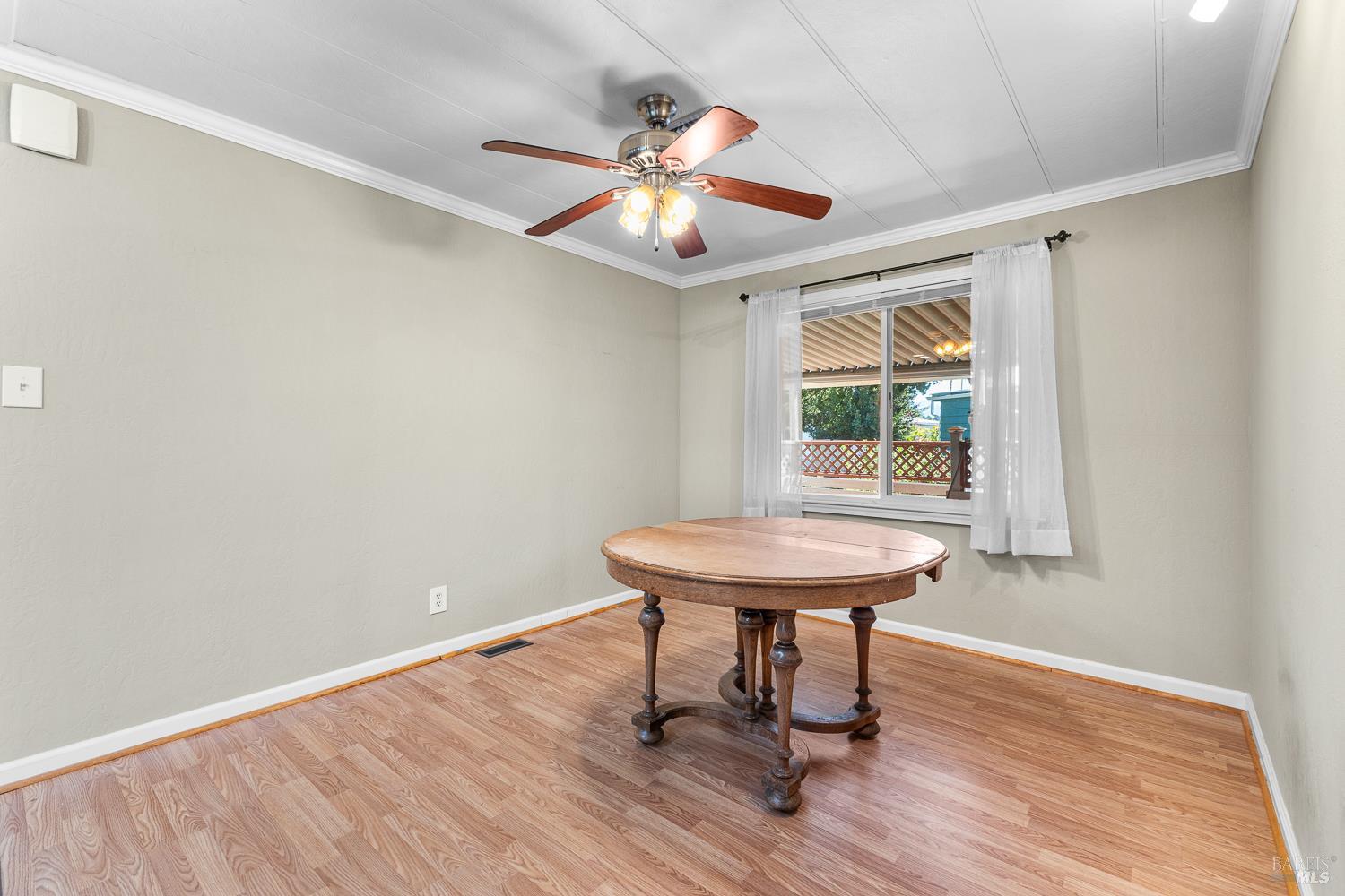 Detail Gallery Image 11 of 26 For 57 Mulberry Ct, Rohnert Park,  CA 94928 - 2 Beds | 2 Baths