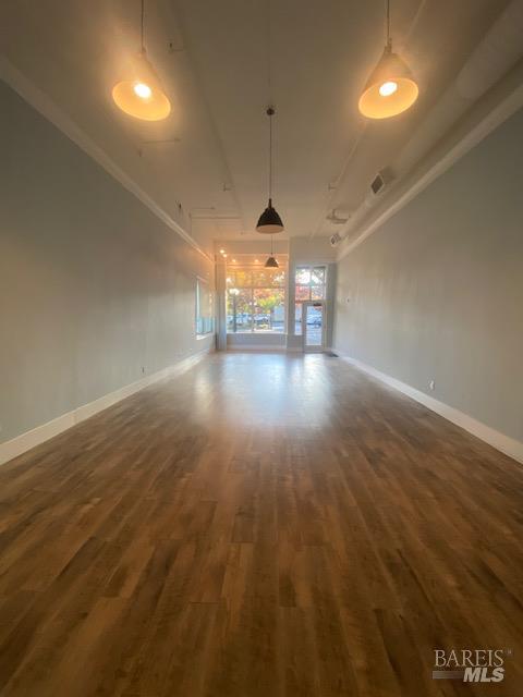 Detail Gallery Image 8 of 11 For 1424 Main St, Saint Helena,  CA 94574 - – Beds | – Baths