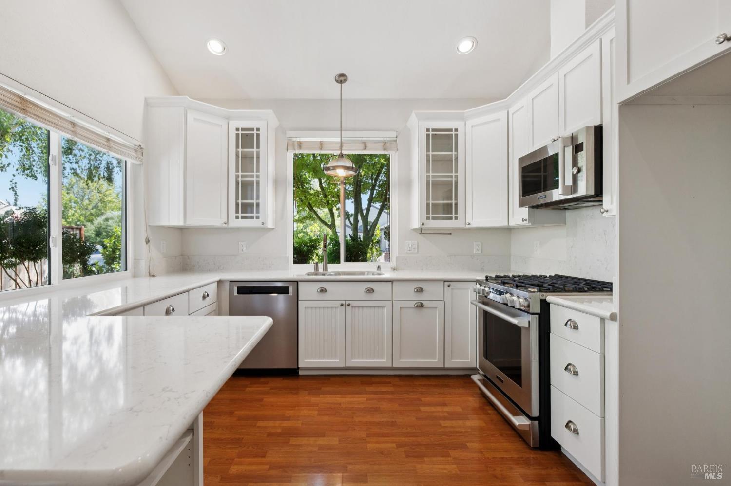 Detail Gallery Image 22 of 82 For 772 Barton Way, Benicia,  CA 94510 - 3 Beds | 2 Baths