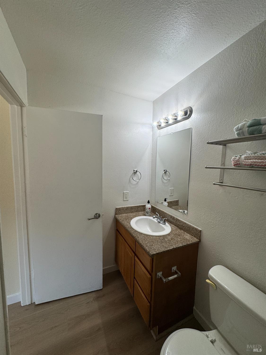 Detail Gallery Image 27 of 58 For 120 Merrimac Ct, Vallejo,  CA 94589 - 3 Beds | 2 Baths