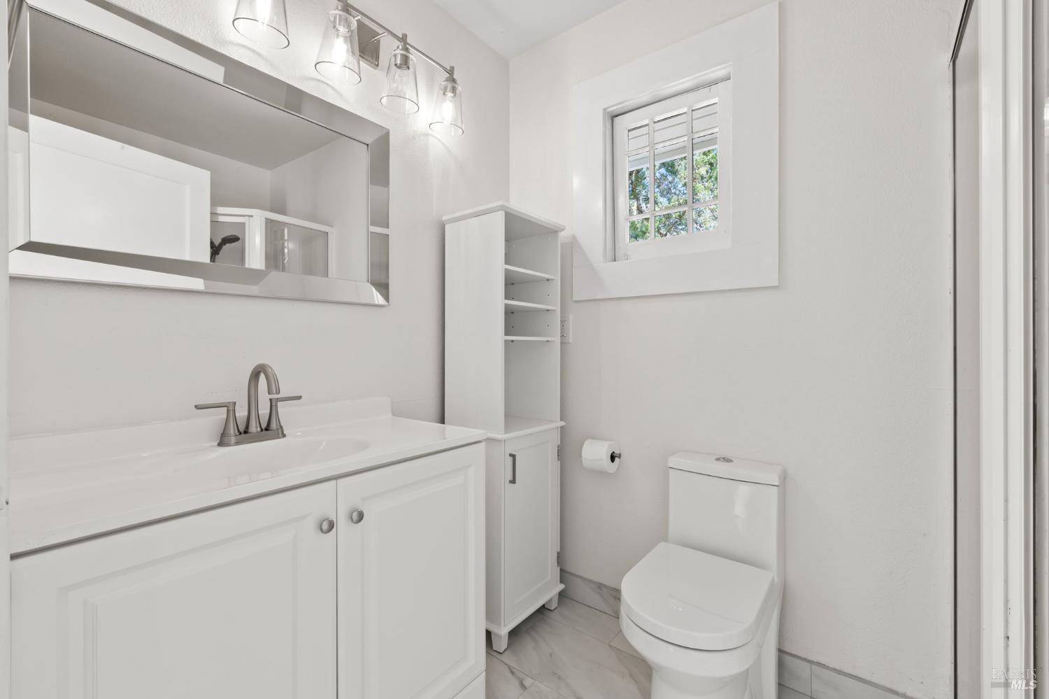 Detail Gallery Image 12 of 67 For 12900 S Highway 101 Hwy, Hopland,  CA 95449 - – Beds | – Baths