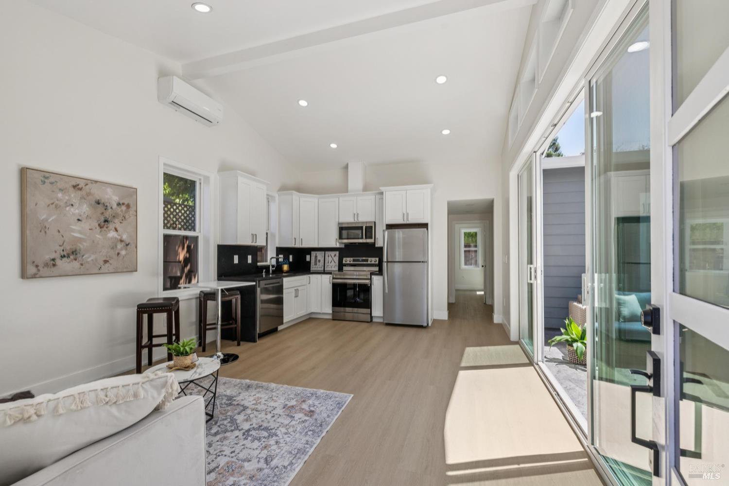 Detail Gallery Image 26 of 38 For 846 Wilmac Ave, Novato,  CA 94947 - – Beds | – Baths