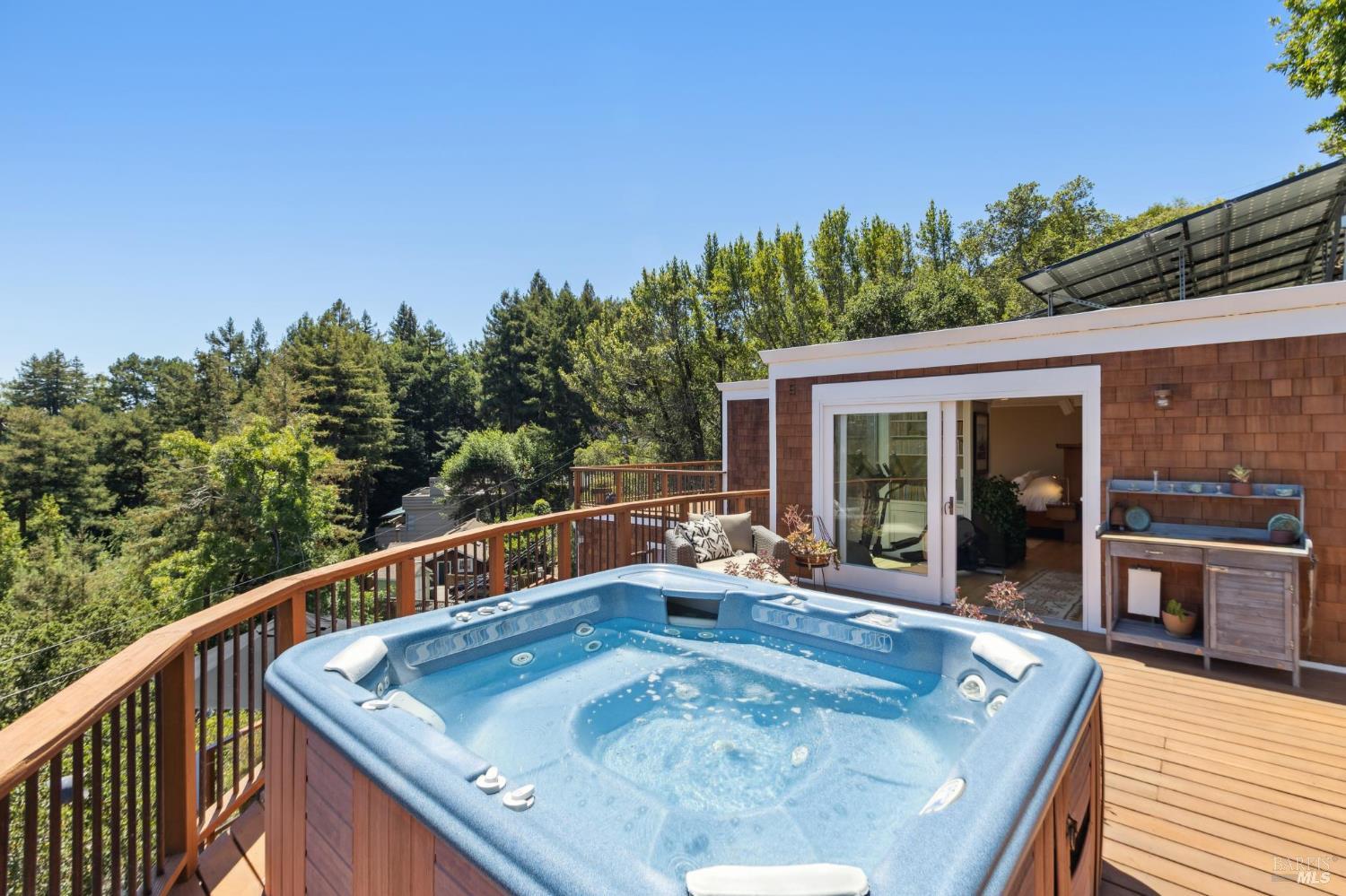 Detail Gallery Image 41 of 60 For 222 Marguerite Ave, Mill Valley,  CA 94941 - 4 Beds | 5 Baths