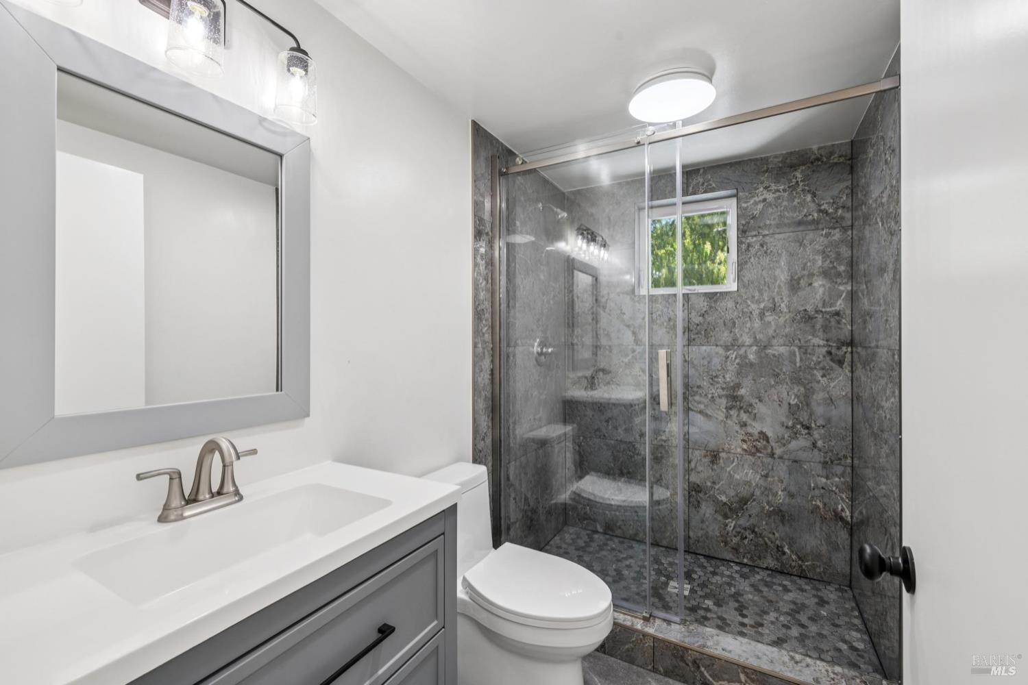Detail Gallery Image 31 of 38 For 846 Wilmac Ave, Novato,  CA 94947 - – Beds | – Baths