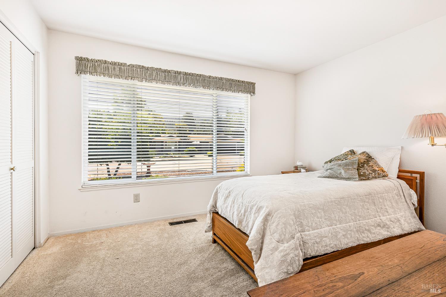 Detail Gallery Image 34 of 43 For 6941 Oak Leaf Dr, Santa Rosa,  CA 95409 - 2 Beds | 2 Baths