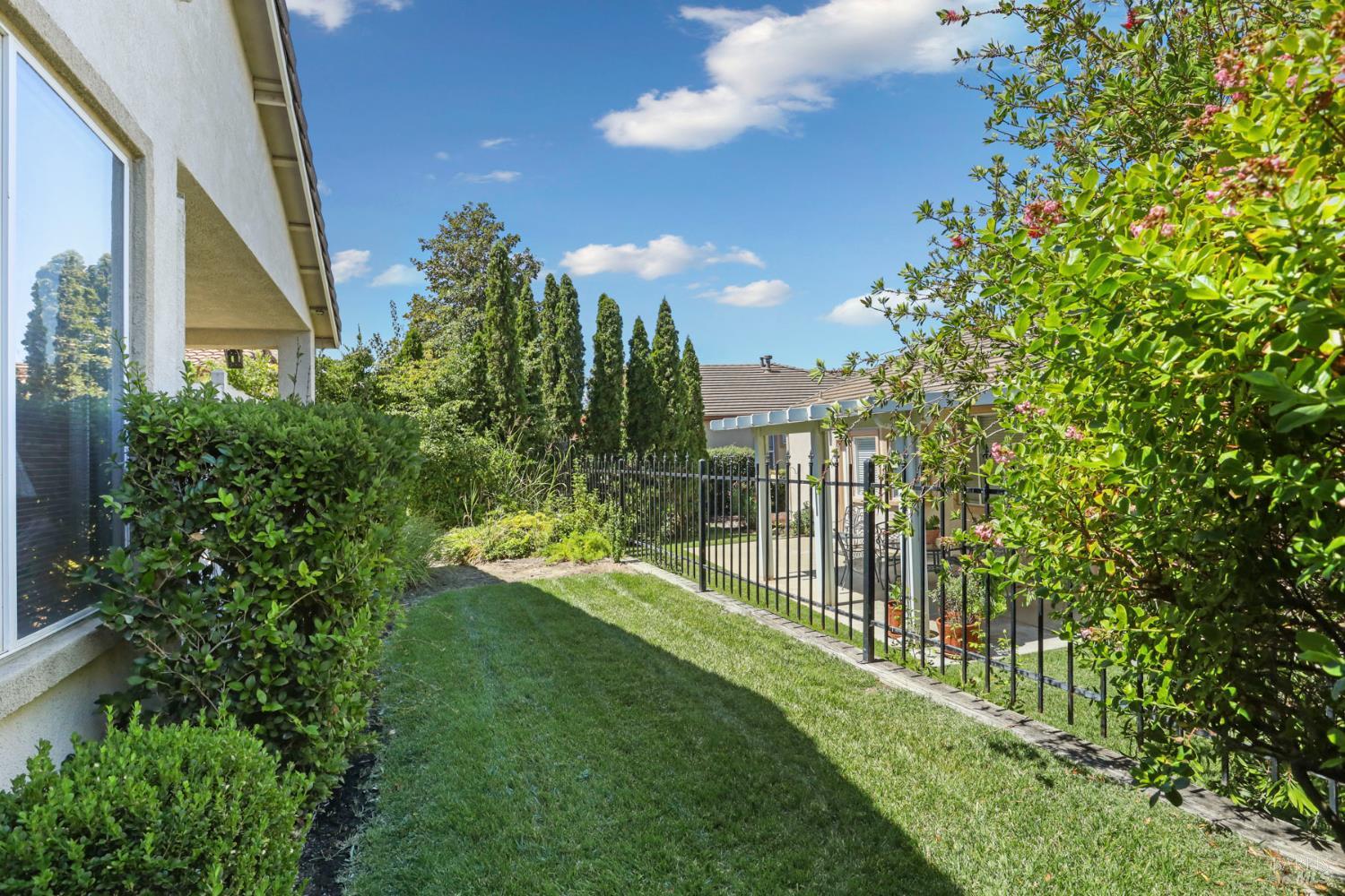 Detail Gallery Image 36 of 47 For 409 Laurel Pl, Rio Vista,  CA 94571 - 2 Beds | 2 Baths