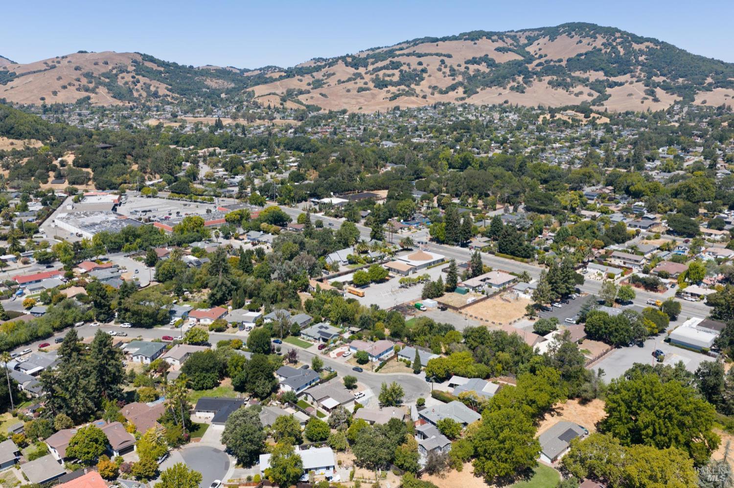 Detail Gallery Image 37 of 38 For 846 Wilmac Ave, Novato,  CA 94947 - – Beds | – Baths