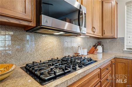 Detail Gallery Image 9 of 50 For 5611 Cherokee Dr, Kelseyville,  CA 95451 - 2 Beds | 2/1 Baths