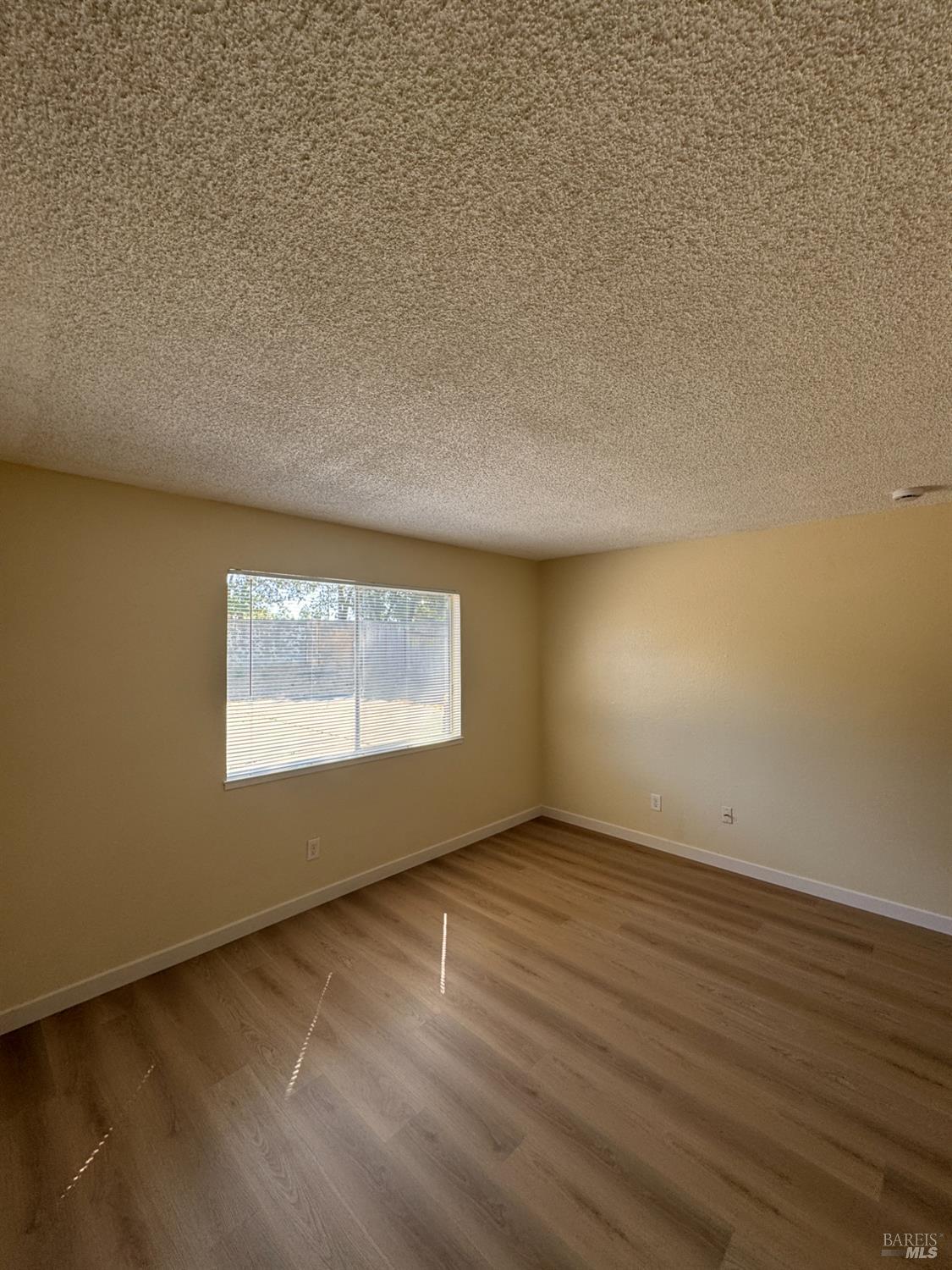 Detail Gallery Image 20 of 58 For 120 Merrimac Ct, Vallejo,  CA 94589 - 3 Beds | 2 Baths