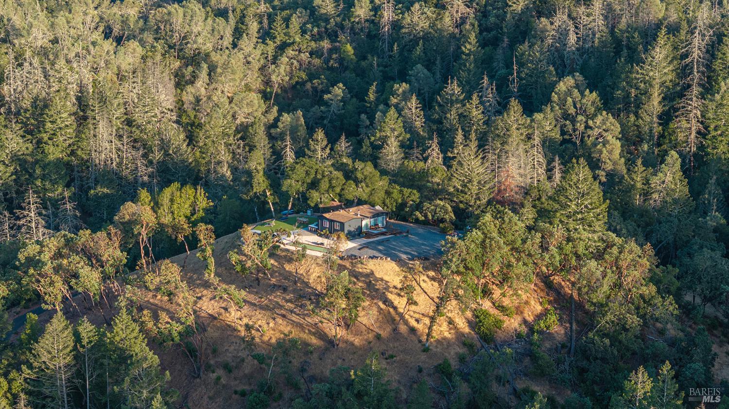 Detail Gallery Image 55 of 58 For 22855 Chianti Rd, Geyserville,  CA 95441 - 5 Beds | 3/1 Baths