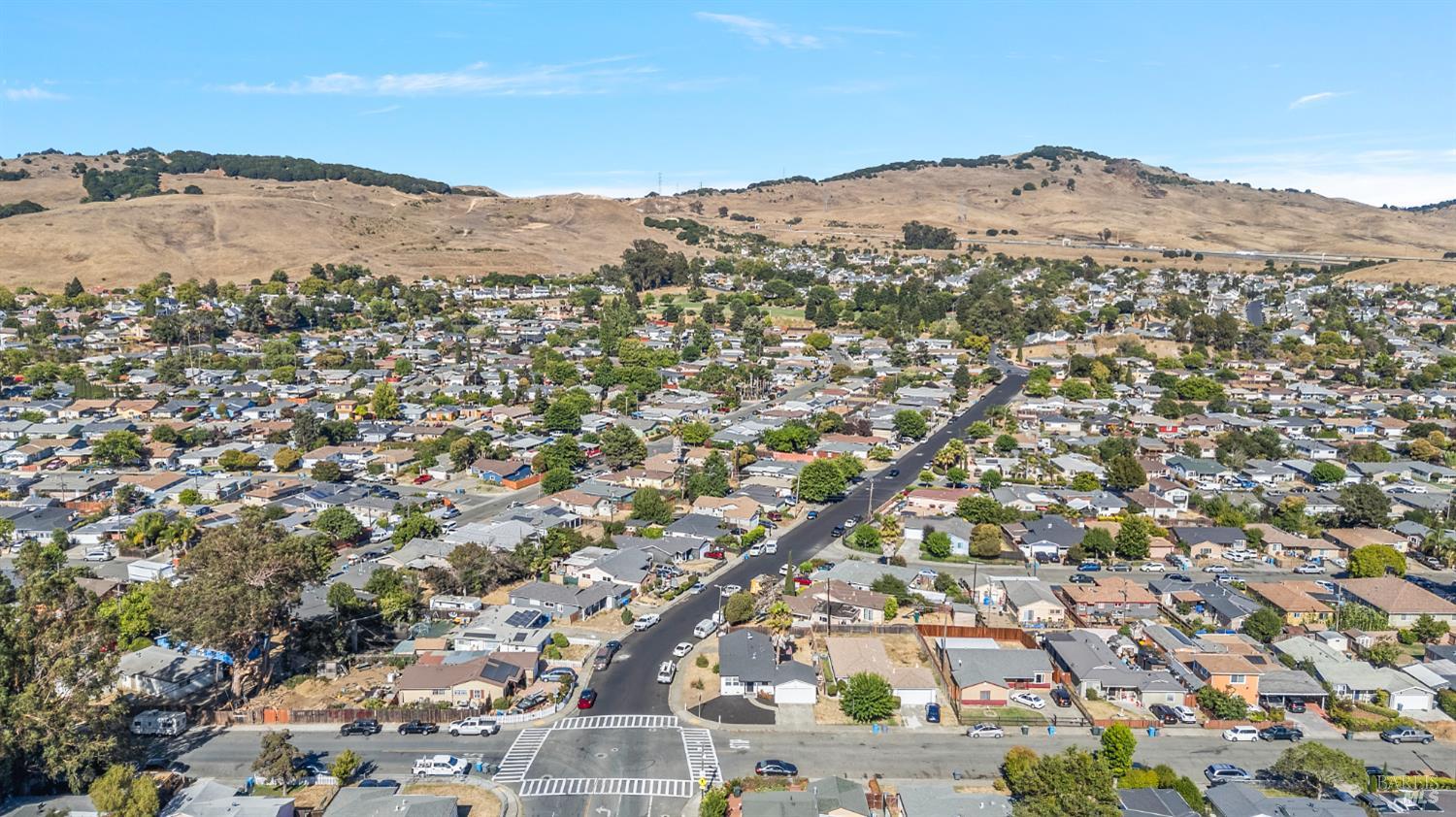 Detail Gallery Image 32 of 33 For 1990 Griffin Dr, Vallejo,  CA 94589 - 3 Beds | 2 Baths