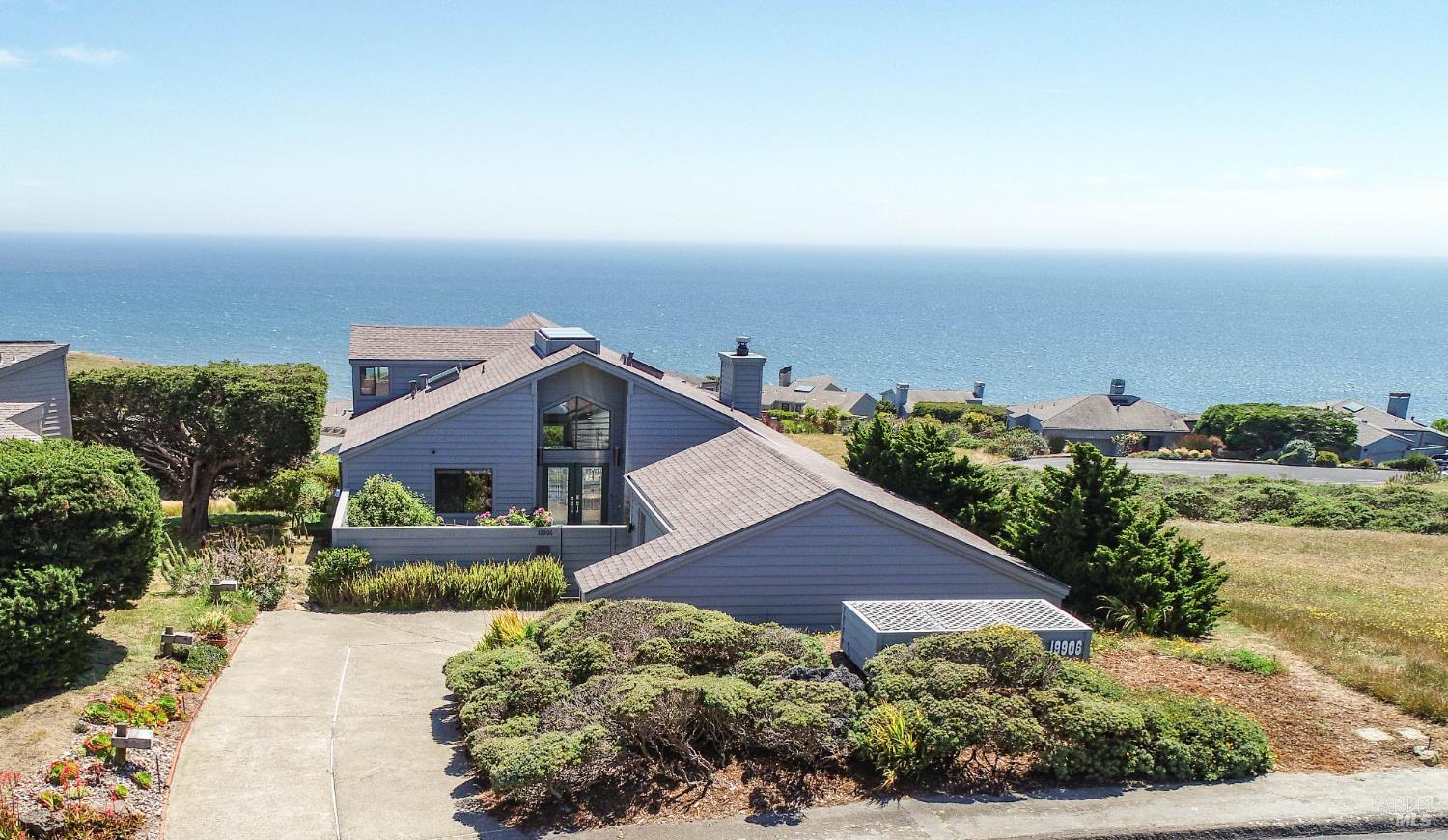 Detail Gallery Image 1 of 54 For 19906 Oyster Catcher Loop, Bodega Bay,  CA 94923 - 2 Beds | 2 Baths