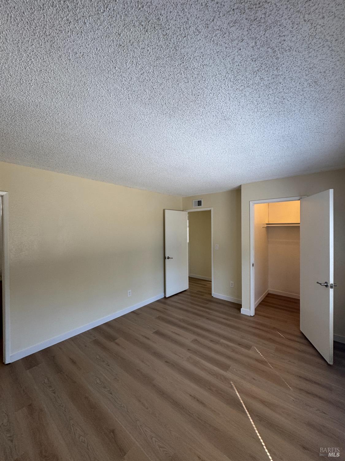 Detail Gallery Image 23 of 58 For 120 Merrimac Ct, Vallejo,  CA 94589 - 3 Beds | 2 Baths