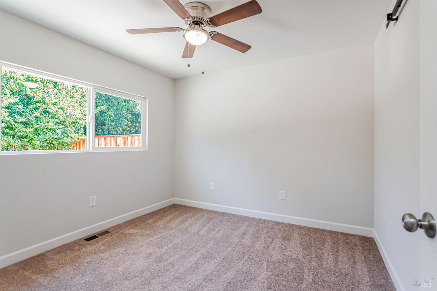 Detail Gallery Image 19 of 33 For 331 N West St, Vacaville,  CA 95688 - 3 Beds | 2 Baths