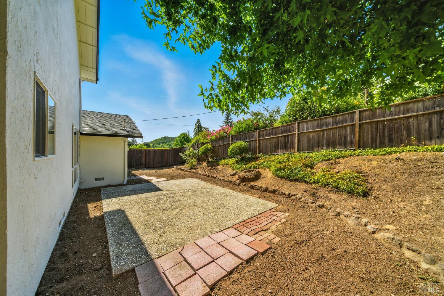 Detail Gallery Image 30 of 51 For 2559 Las Gallinas Ave, San Rafael,  CA 94903 - 5 Beds | 2/1 Baths