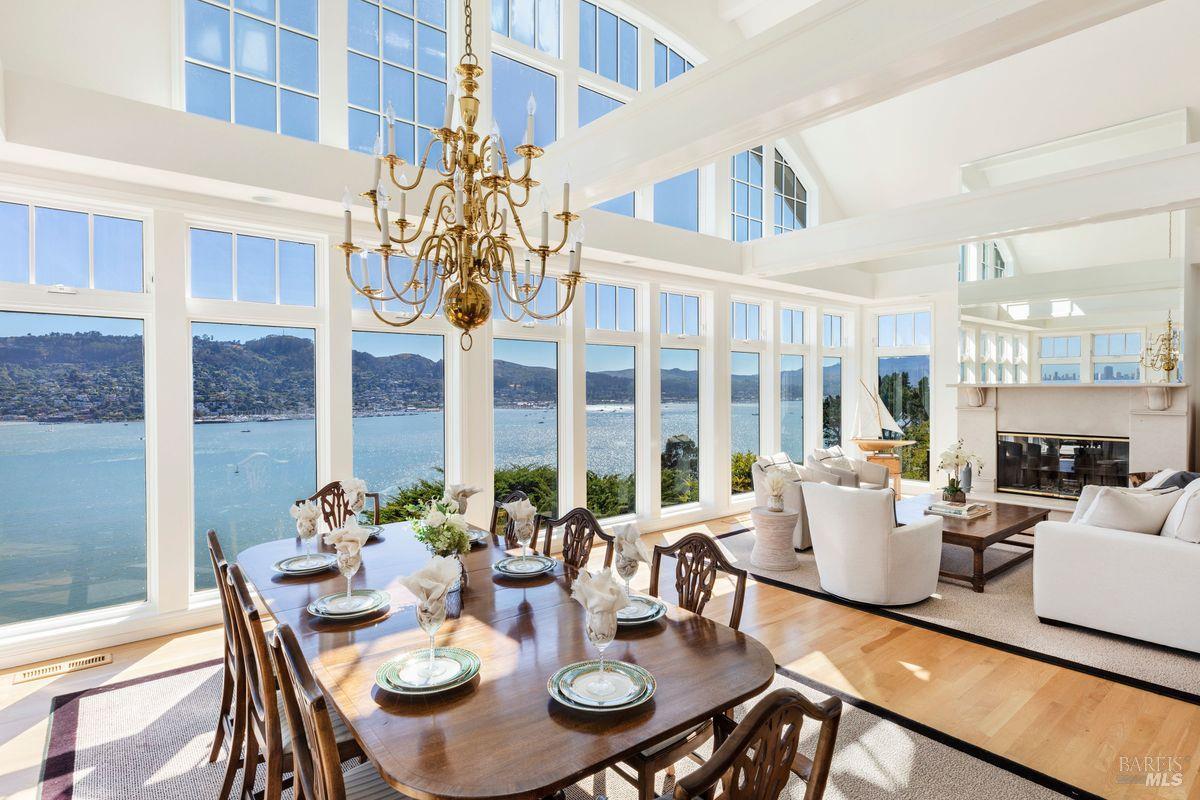 Detail Gallery Image 9 of 61 For 335 Golden Gate Ave, Belvedere,  CA 94920 - 4 Beds | 4/1 Baths