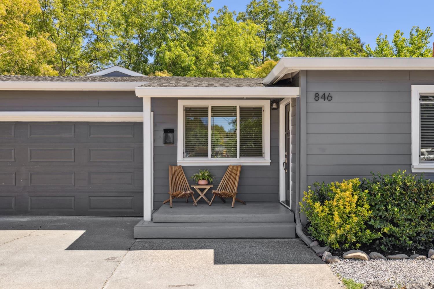 Detail Gallery Image 4 of 38 For 846 Wilmac Ave, Novato,  CA 94947 - – Beds | – Baths
