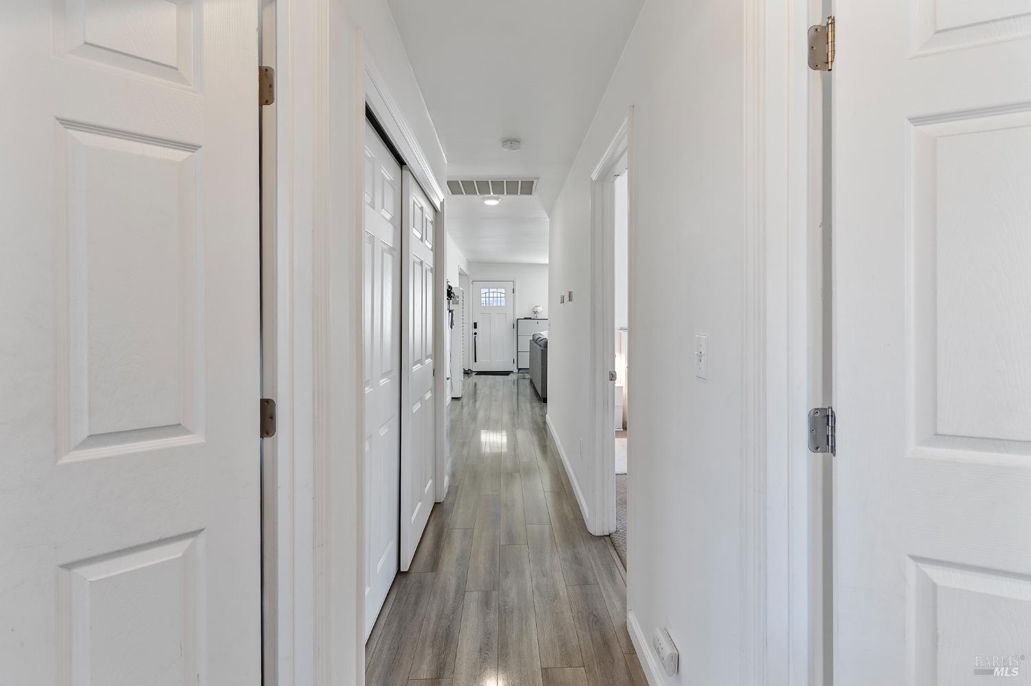 Detail Gallery Image 24 of 33 For 1990 Griffin Dr, Vallejo,  CA 94589 - 3 Beds | 2 Baths