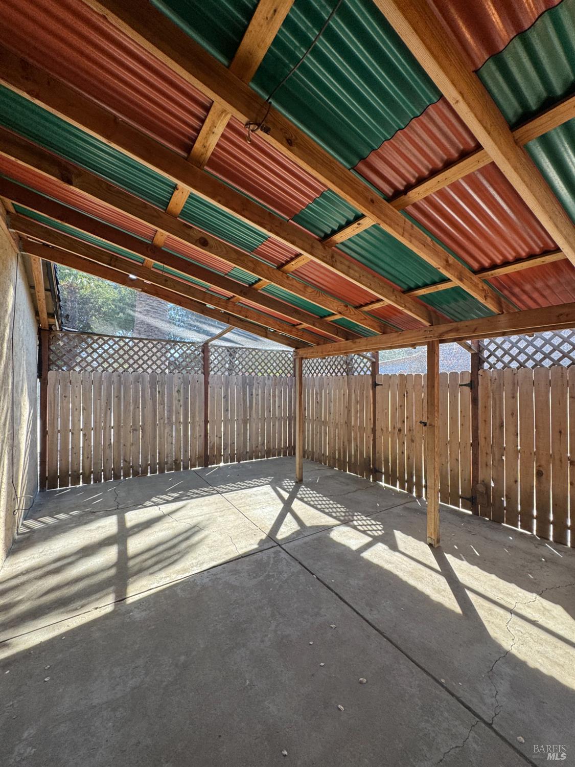 Detail Gallery Image 40 of 58 For 120 Merrimac Ct, Vallejo,  CA 94589 - 3 Beds | 2 Baths