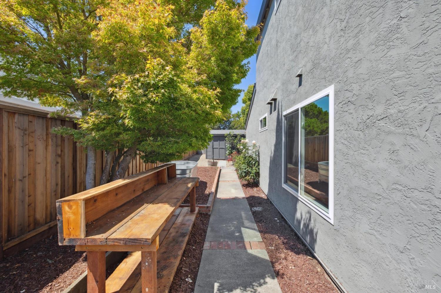 Detail Gallery Image 77 of 82 For 772 Barton Way, Benicia,  CA 94510 - 3 Beds | 2 Baths