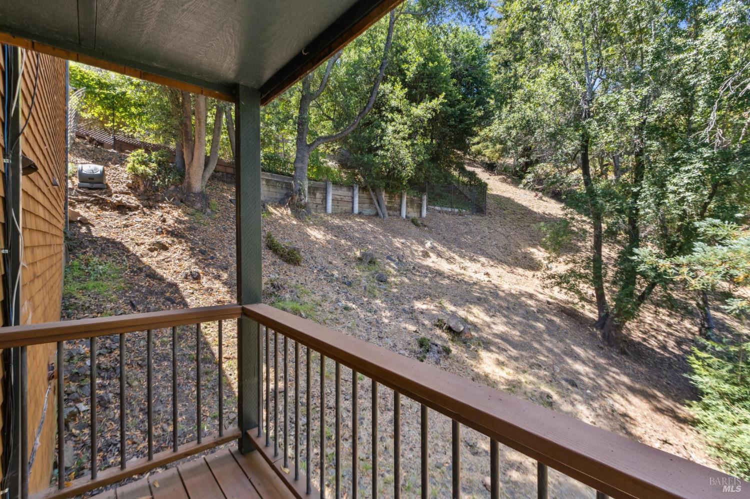 Detail Gallery Image 53 of 60 For 222 Marguerite Ave, Mill Valley,  CA 94941 - 4 Beds | 5 Baths