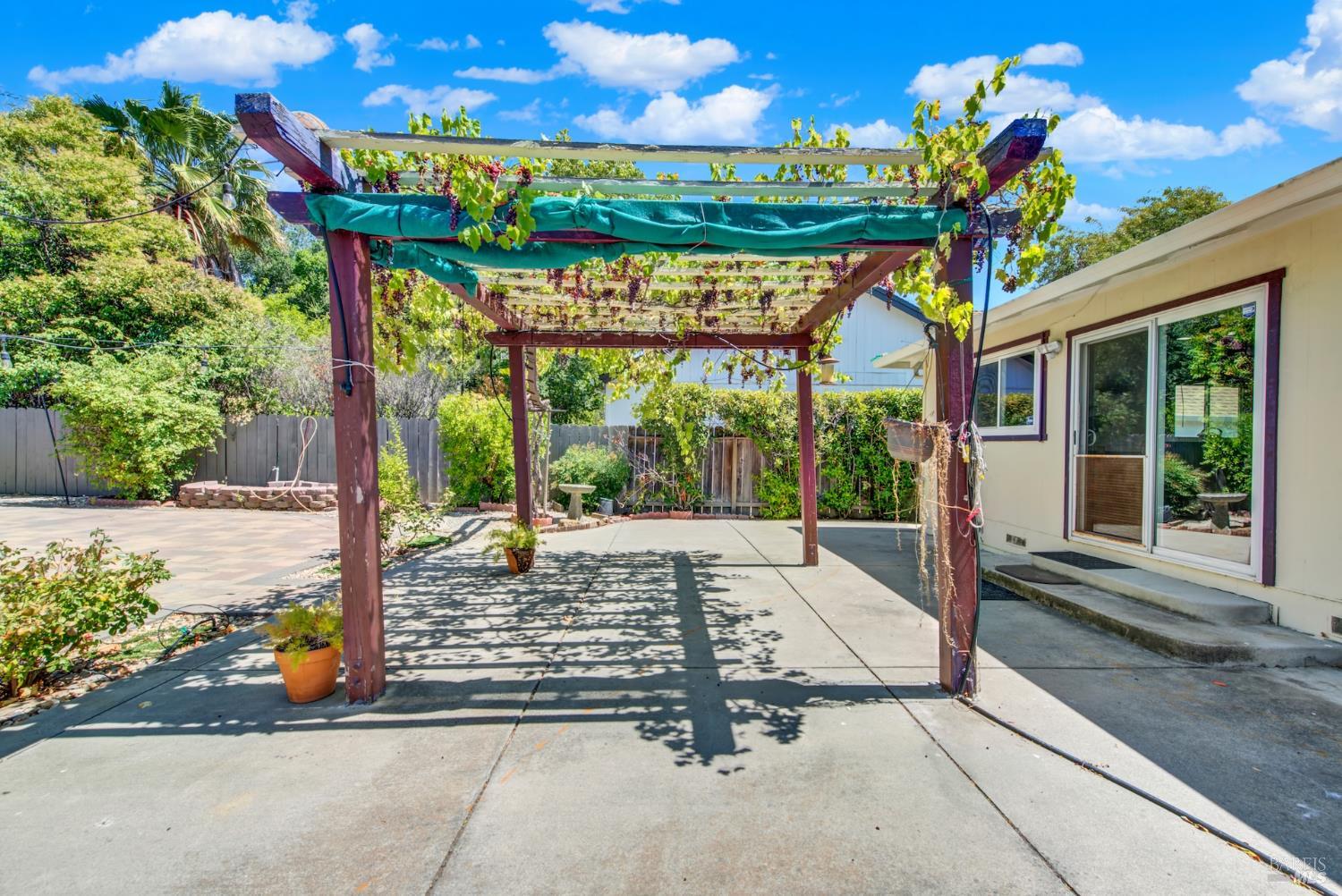 Detail Gallery Image 26 of 35 For 2796 Mankas Blvd, Fairfield,  CA 94534 - 3 Beds | 2 Baths