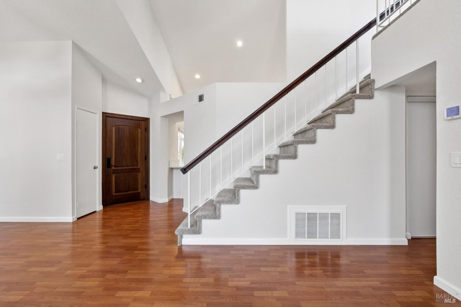 Detail Gallery Image 31 of 82 For 772 Barton Way, Benicia,  CA 94510 - 3 Beds | 2 Baths