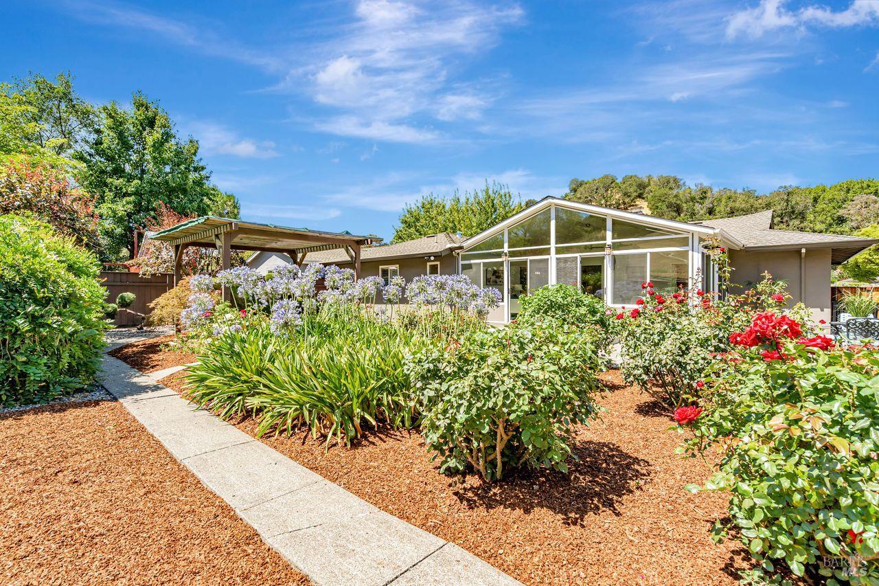 Detail Gallery Image 38 of 38 For 2180 Las Gallinas Ave, San Rafael,  CA 94903 - 3 Beds | 2 Baths