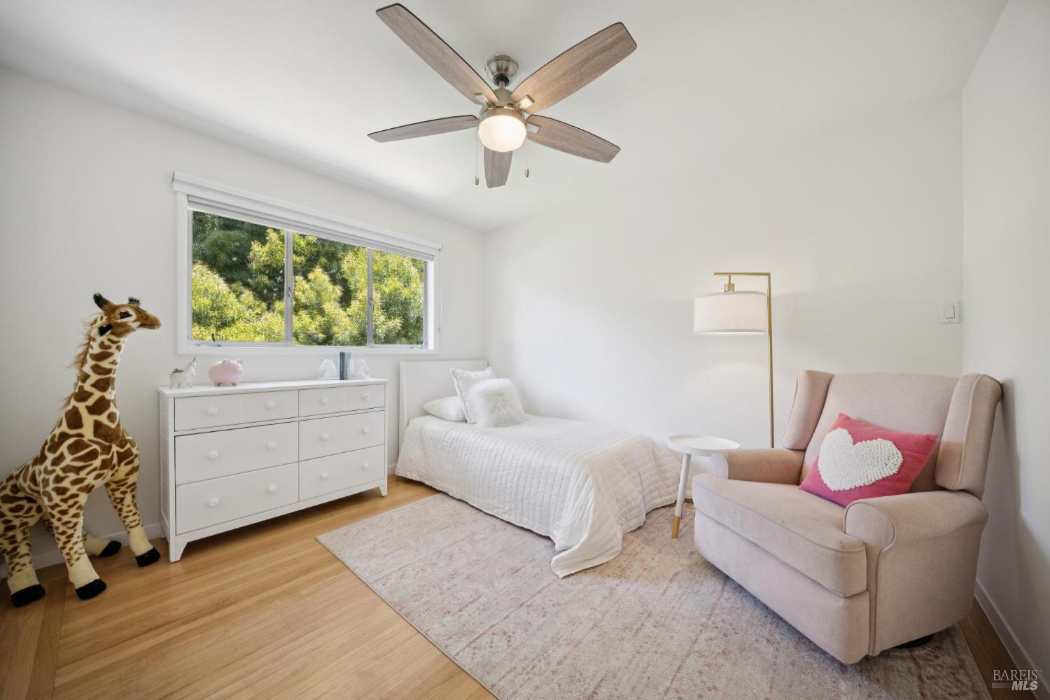 Detail Gallery Image 27 of 47 For 31 Knoll Ln, Mill Valley,  CA 94941 - – Beds | – Baths