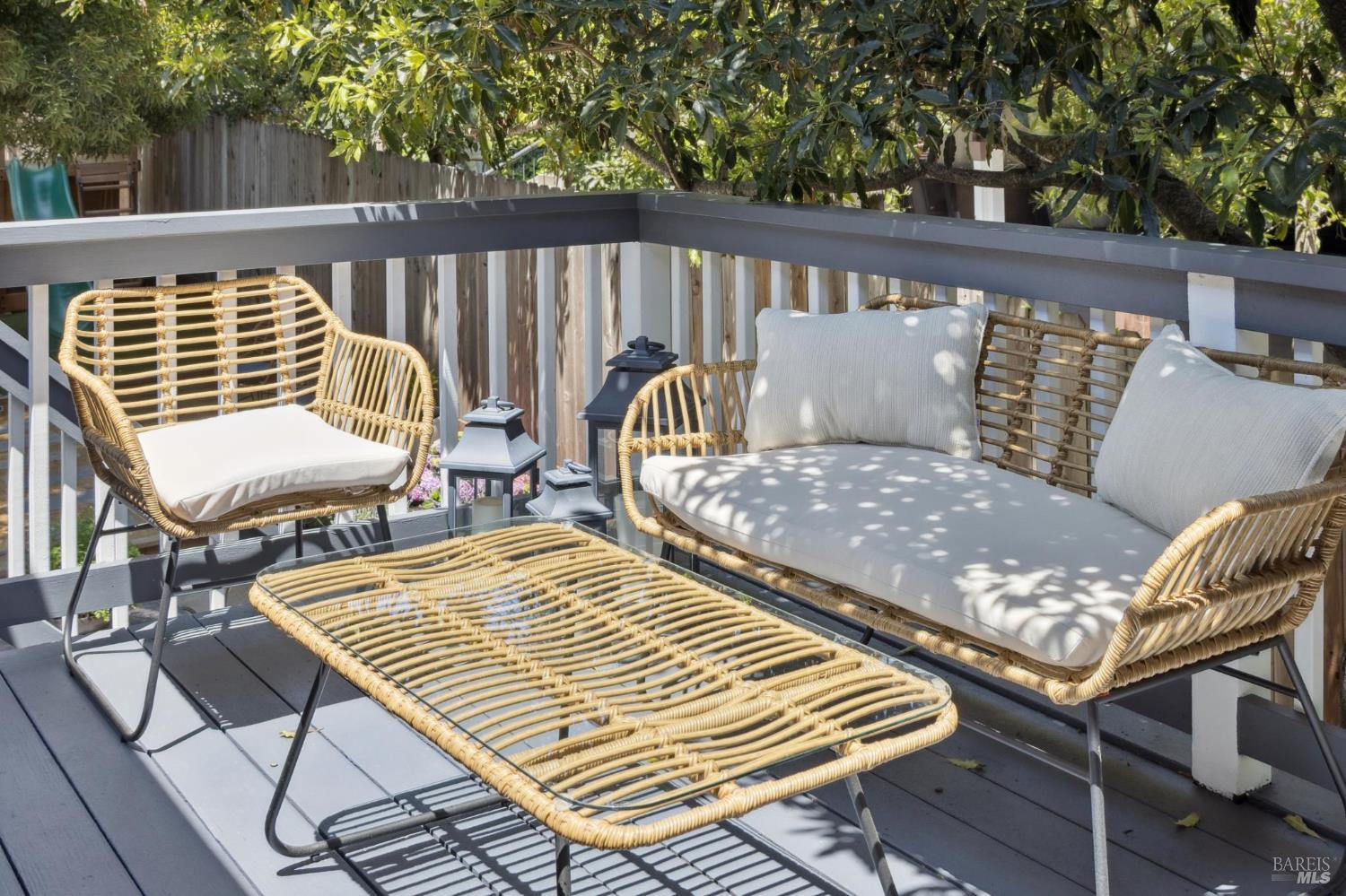 Detail Gallery Image 13 of 47 For 31 Knoll Ln, Mill Valley,  CA 94941 - – Beds | – Baths