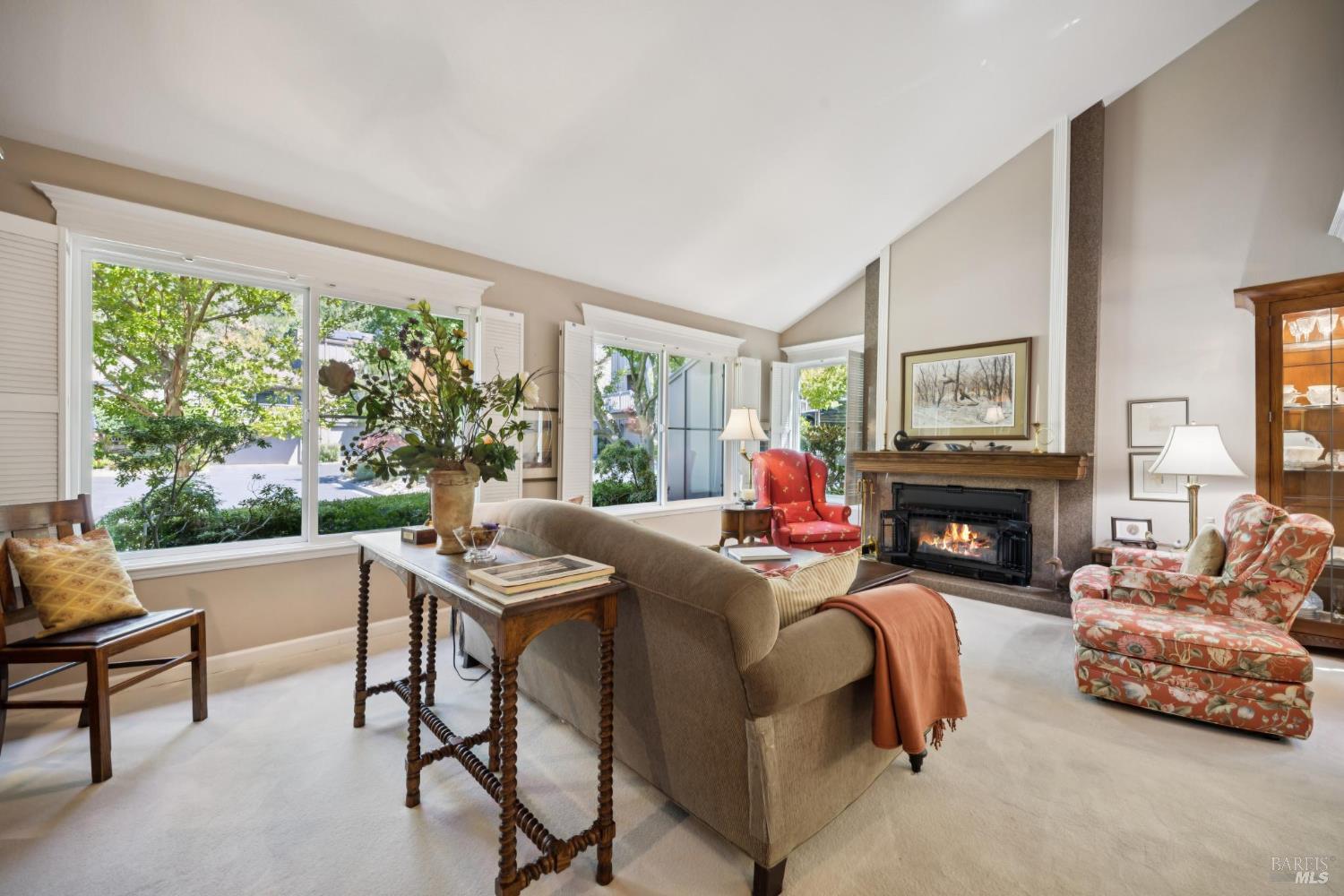 Detail Gallery Image 11 of 48 For 12 Eagle Gap Rd, Novato,  CA 94949 - 4 Beds | 2/1 Baths