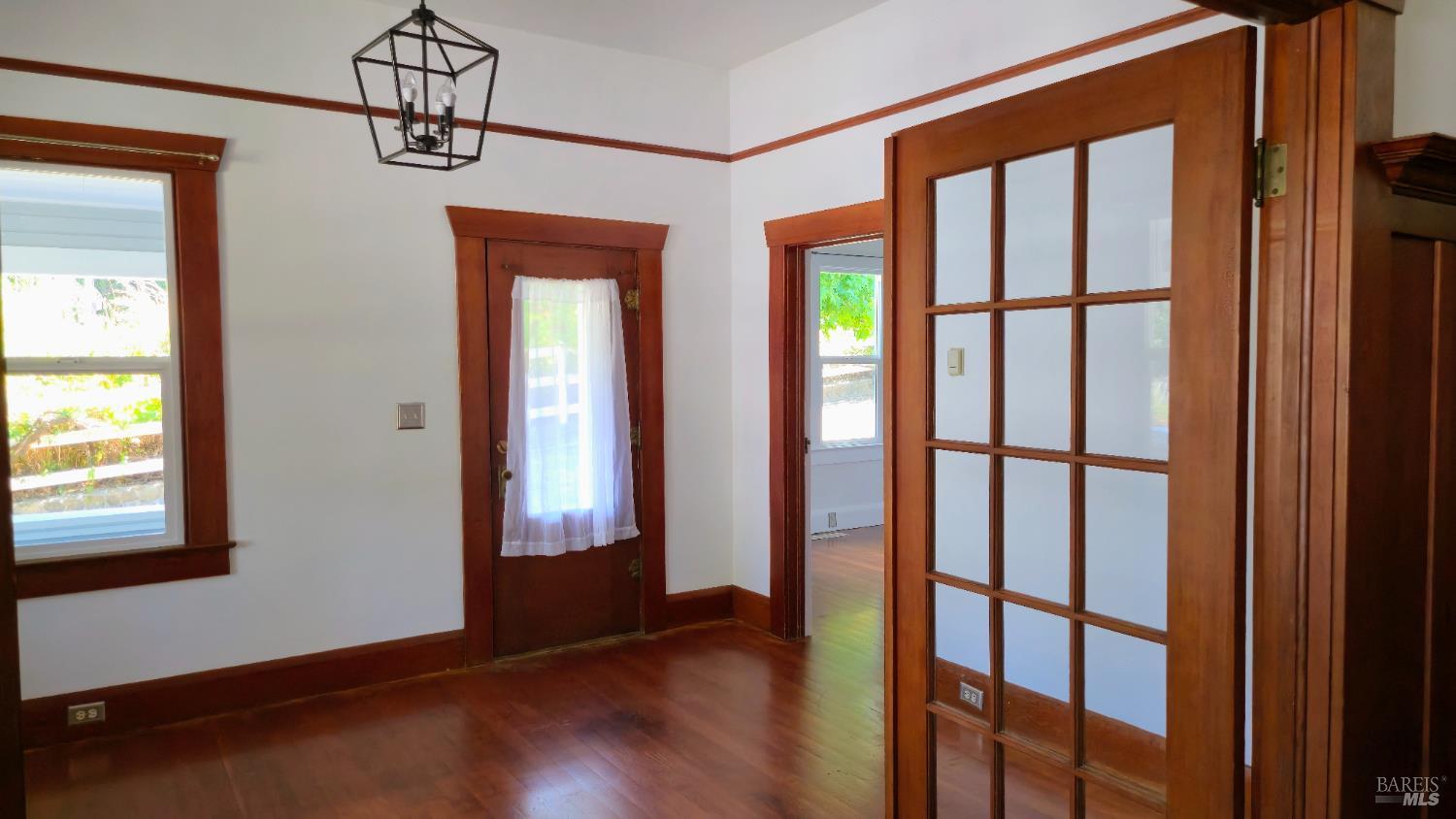 Detail Gallery Image 21 of 46 For 125 Adobe Rd, Penngrove,  CA 94951 - 4 Beds | 3/1 Baths