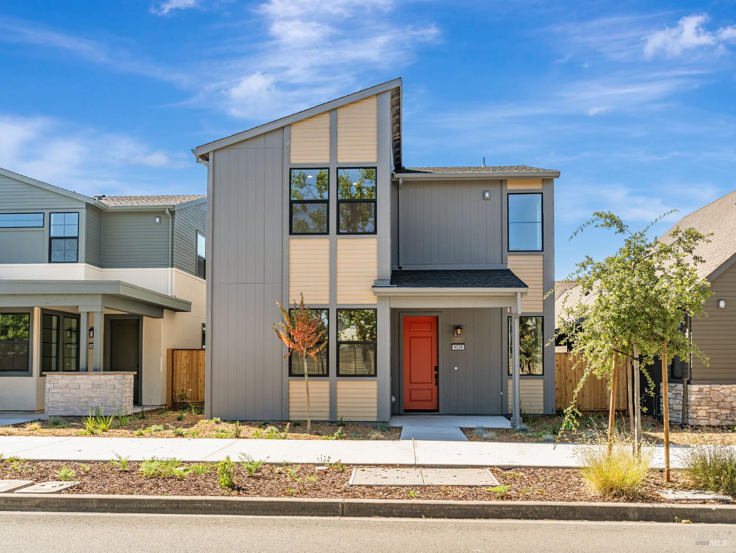 Detail Gallery Image 1 of 11 For 9029 Camino Colegio Rd, Rohnert Park,  CA 94928 - 4 Beds | 3 Baths