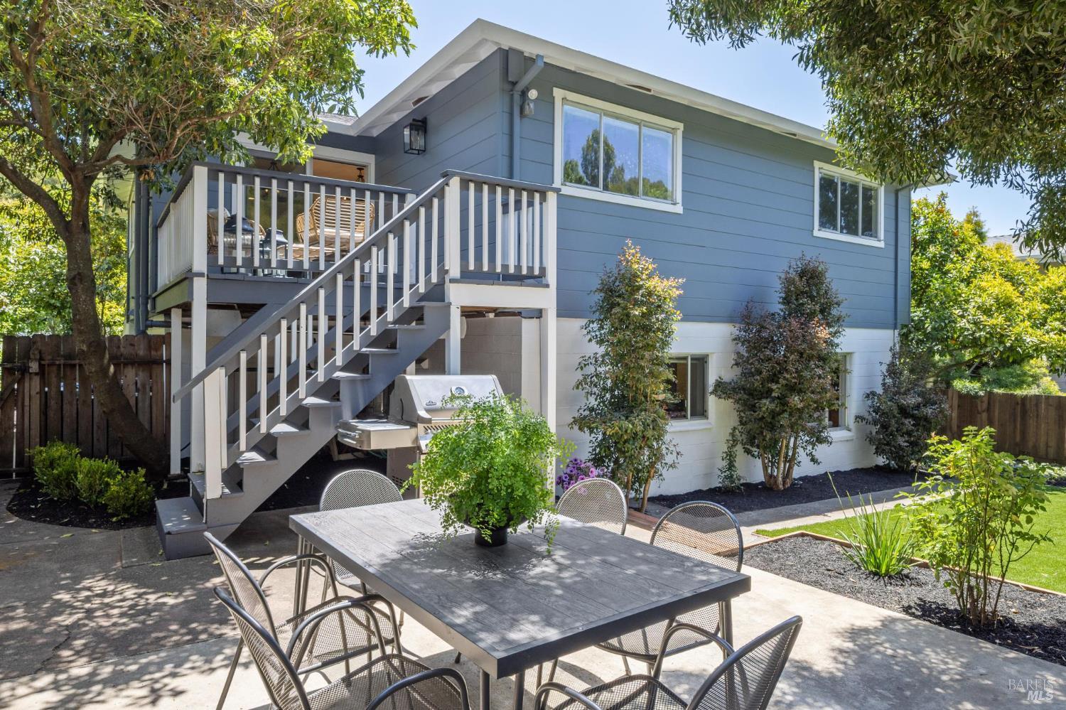 Detail Gallery Image 22 of 47 For 31 Knoll Ln, Mill Valley,  CA 94941 - – Beds | – Baths